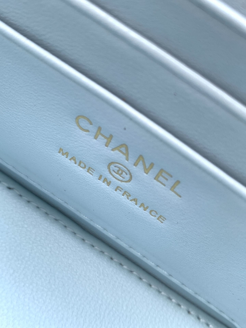 Ch**el cosmetic bags